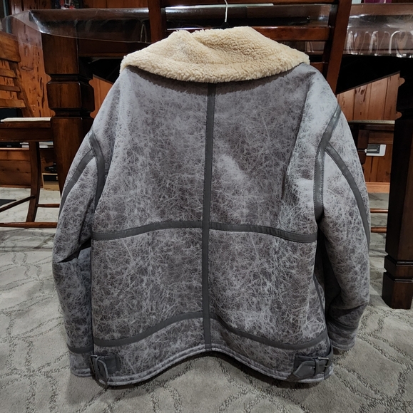 Urban Outfitters Winter Jacket - Women's - Picture 6 of 8